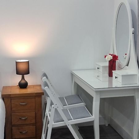 Brand New Studios In Harrow Exterior foto