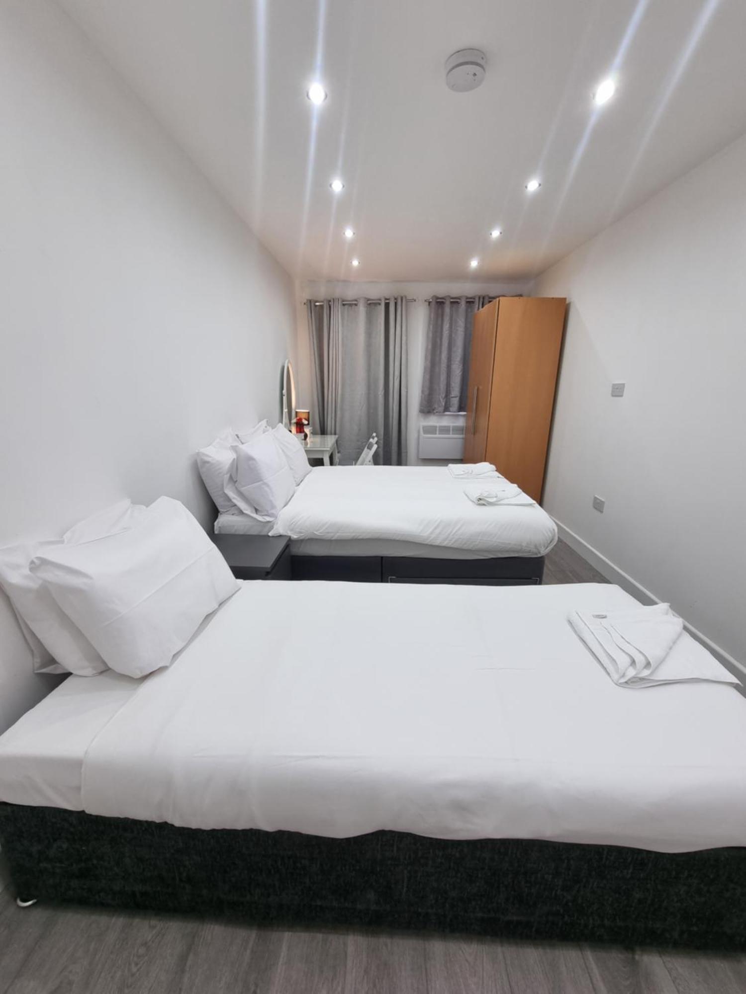 Brand New Studios In Harrow Exterior foto