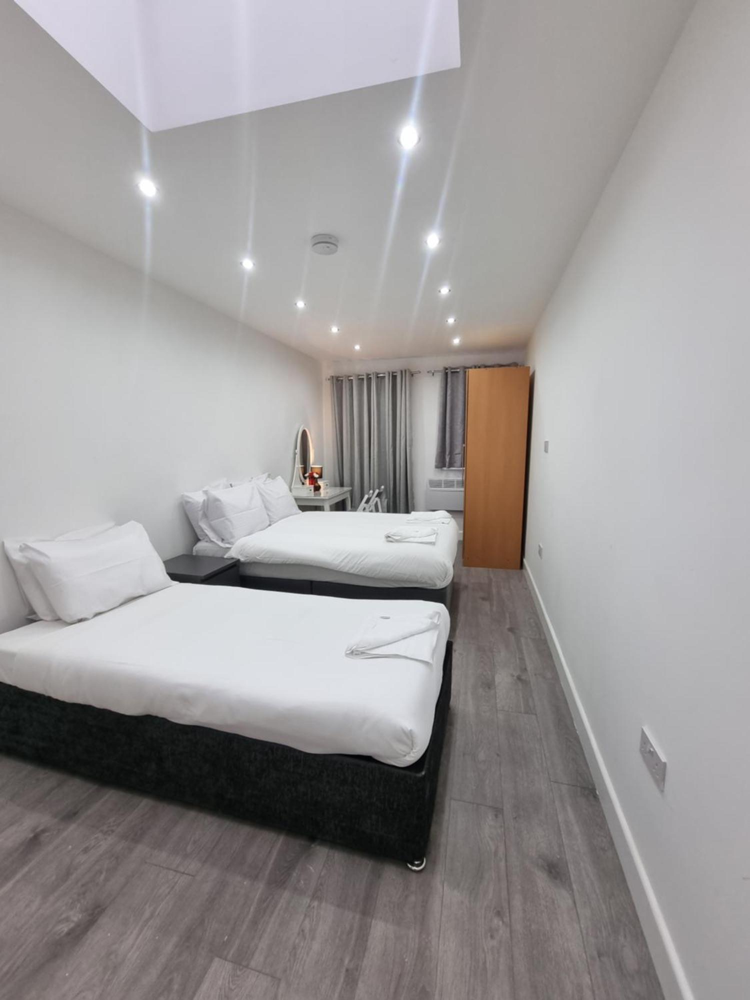 Brand New Studios In Harrow Exterior foto