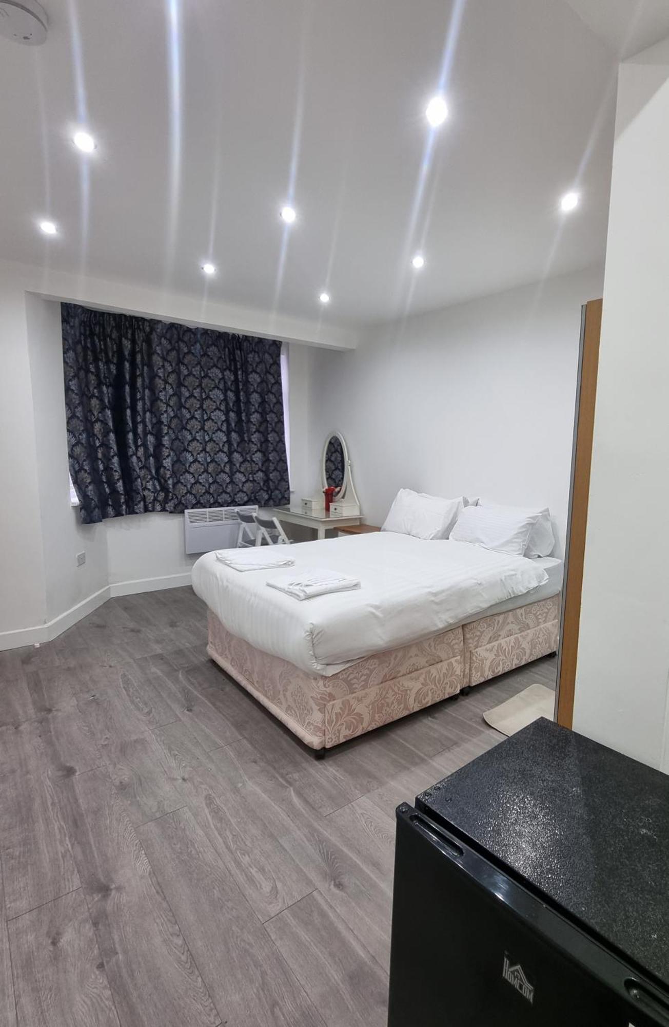 Brand New Studios In Harrow Exterior foto