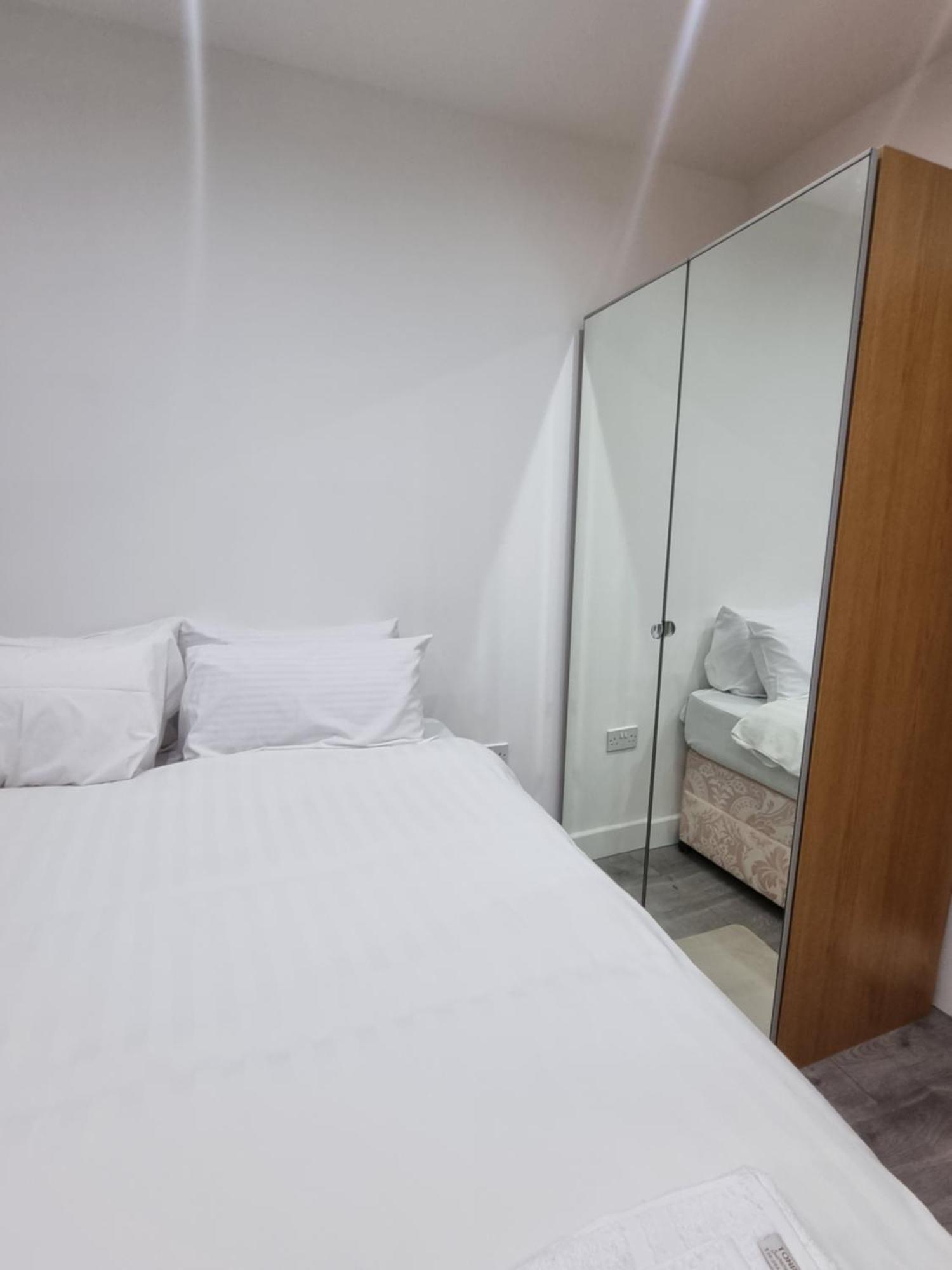 Brand New Studios In Harrow Exterior foto