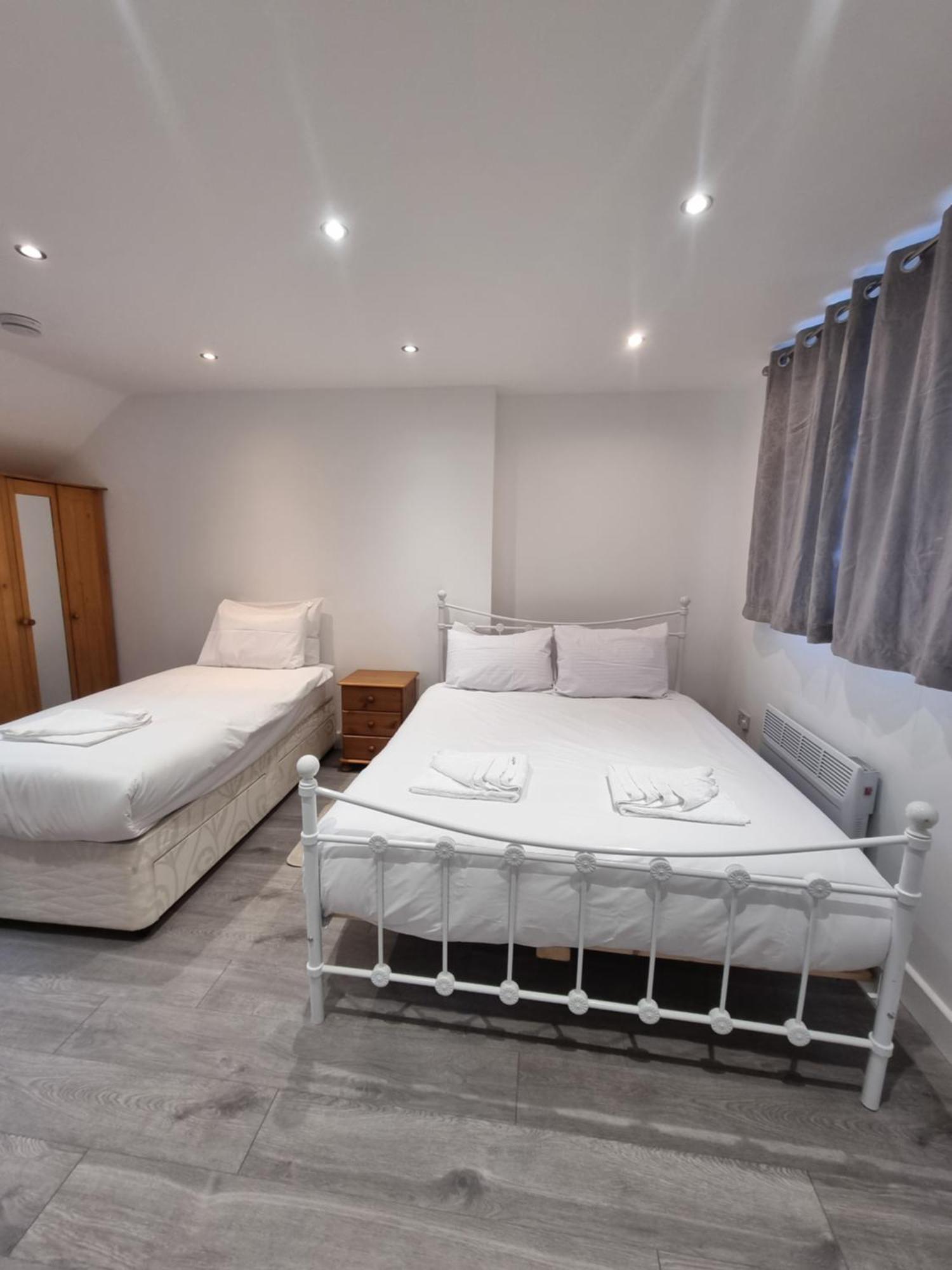 Brand New Studios In Harrow Exterior foto