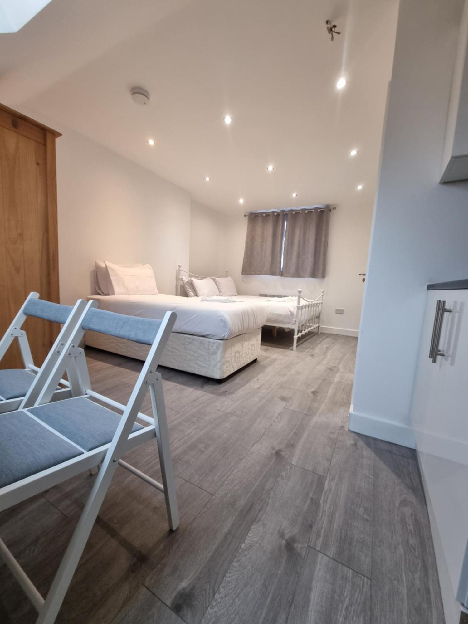 Brand New Studios In Harrow Exterior foto